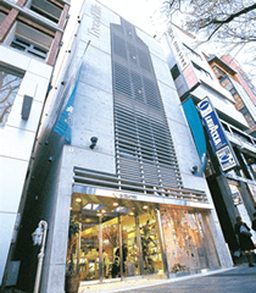 2004年 生活の木 原宿表参道店